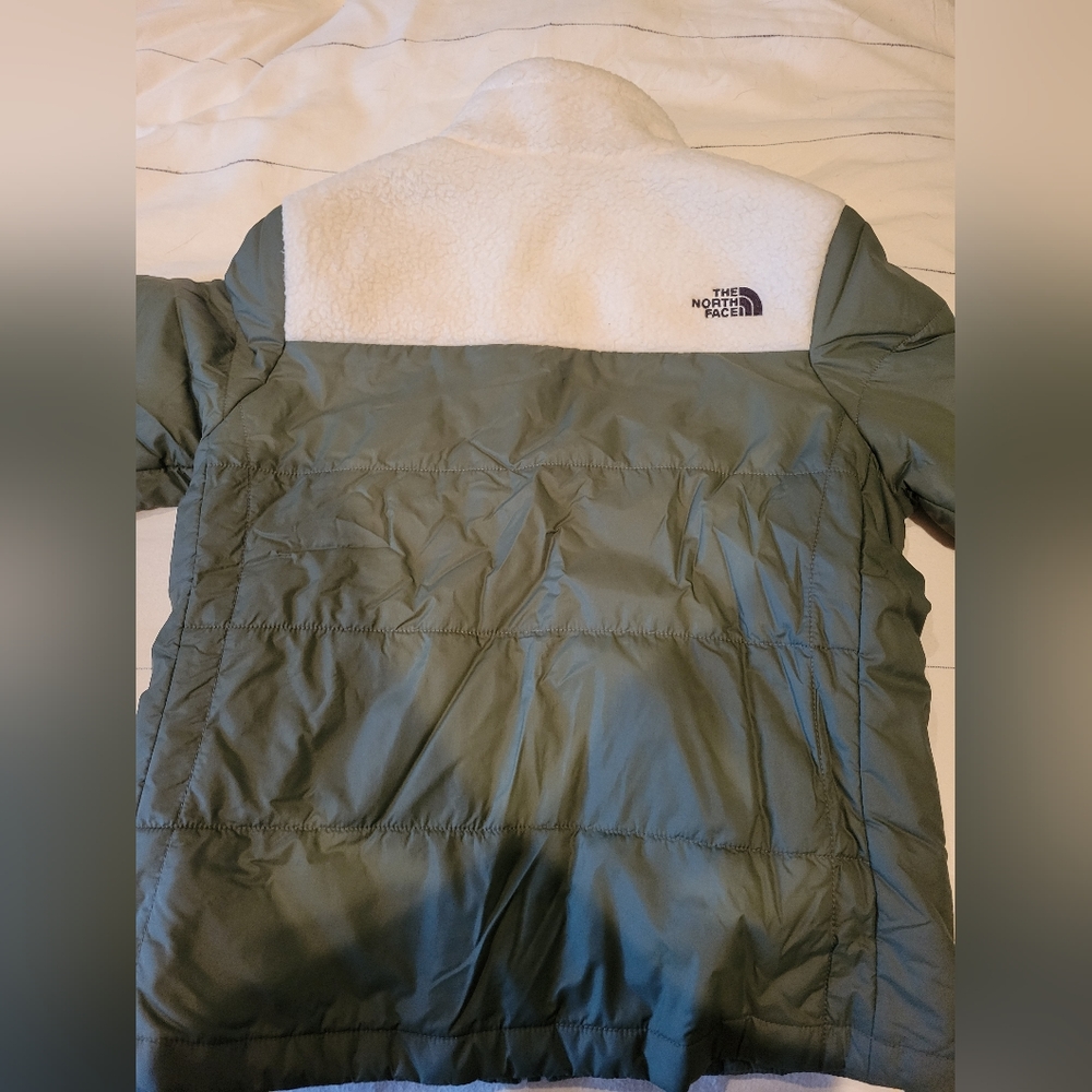 Women's The North Face Green Jacket - Picture 3 of 4